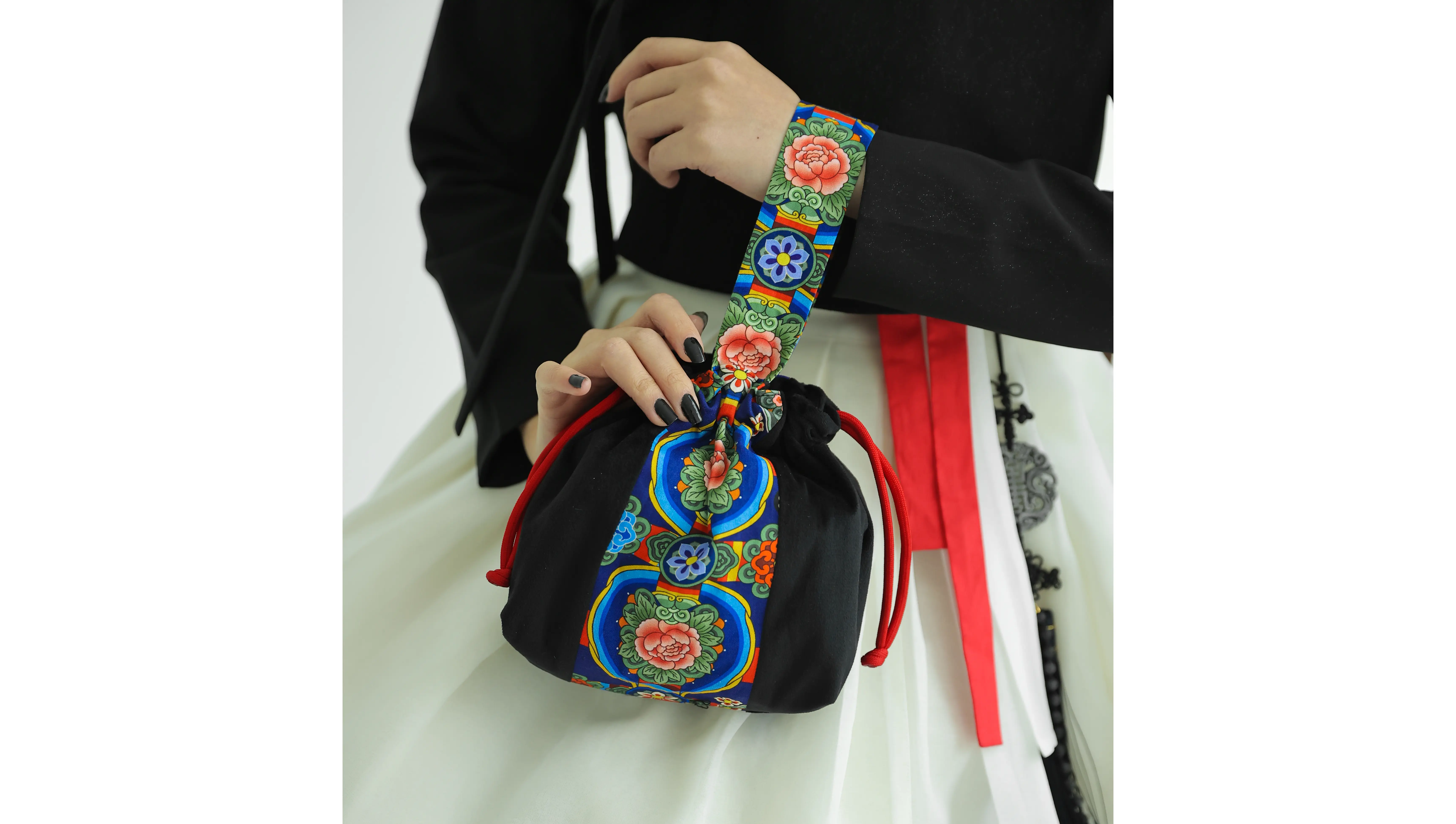 Traditional Korean patterns mini pouch